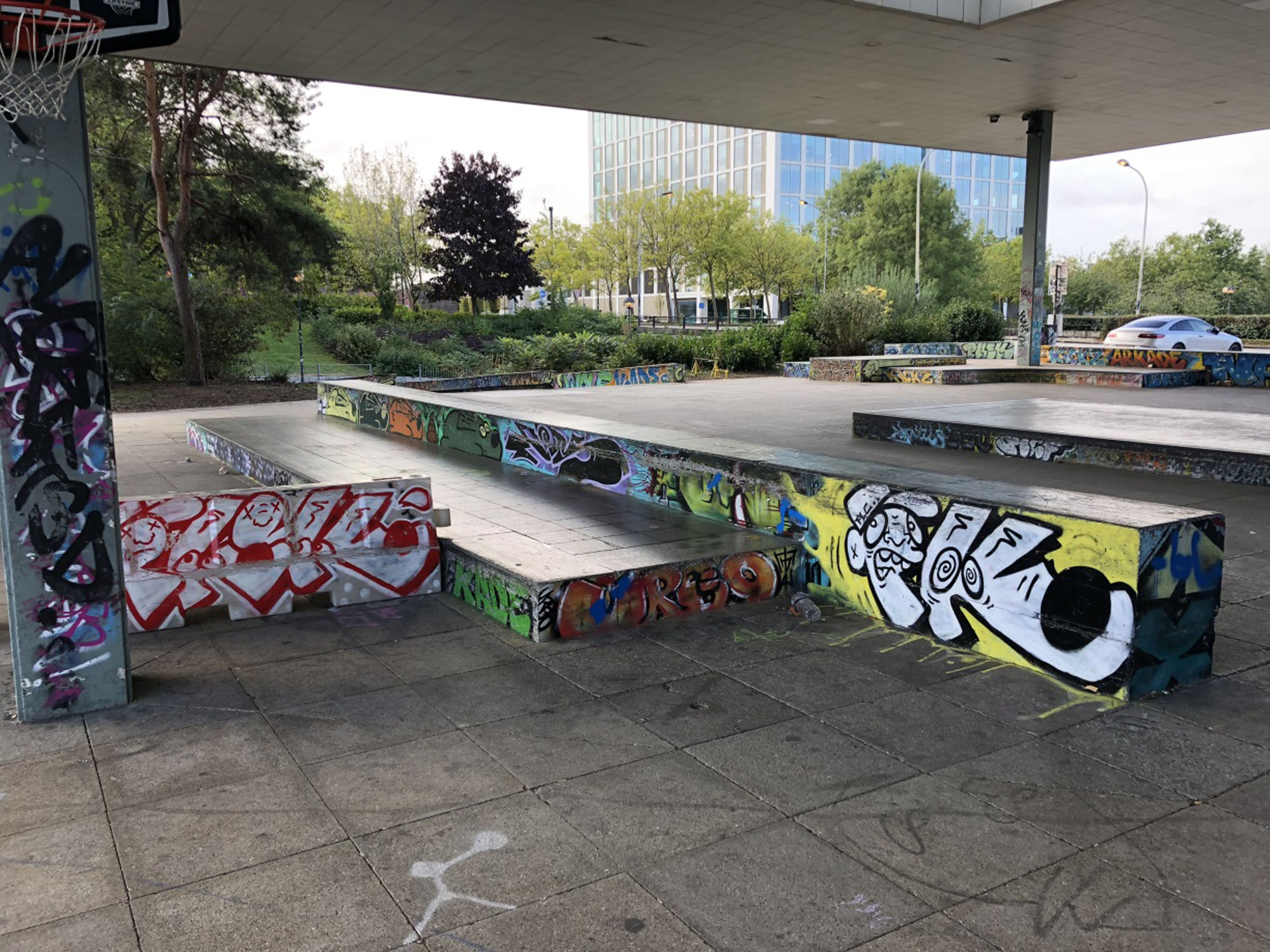 buszy plaza skatepark milton keynes review tips skateboarding in buckinghamshire u k