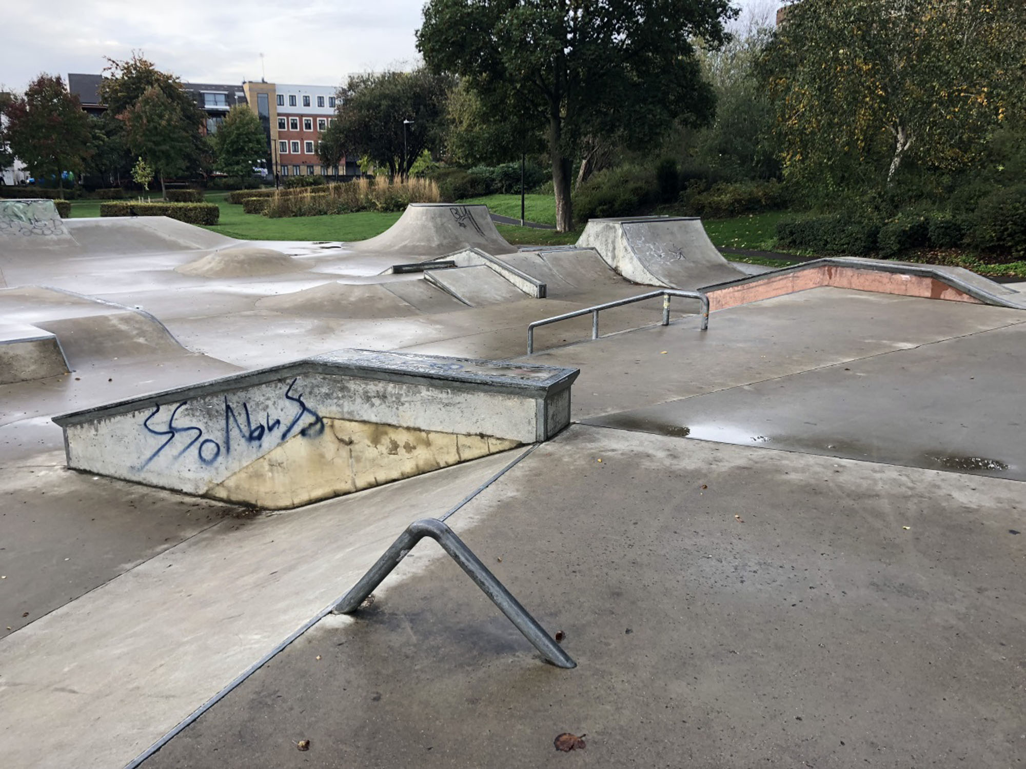 aylesbury vale skatepark review tips skateboarding in buckinghamshire u k