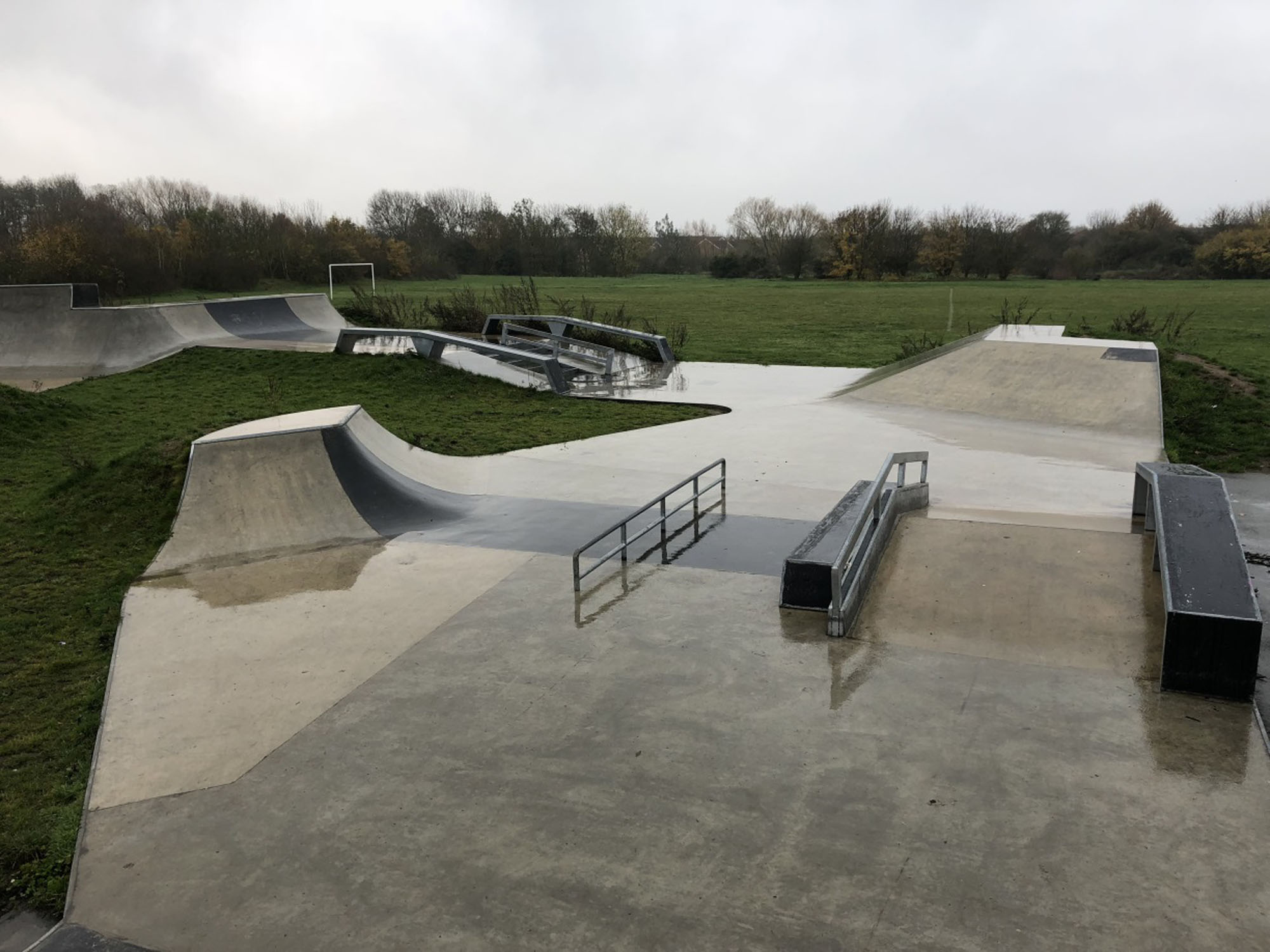 bedford moor lane skatepark review tips skateboarding in bedfordshire u k
