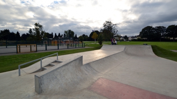 beedon drive skatepark bracknell review tips skateboarding in berkshire u k