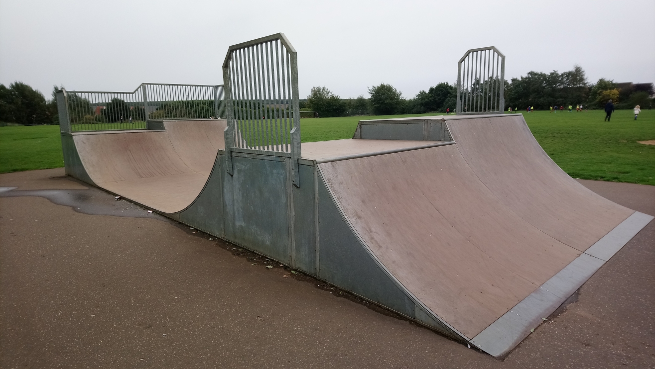 gamlingay skatepark review tips skateboarding in cambridgeshire u k
